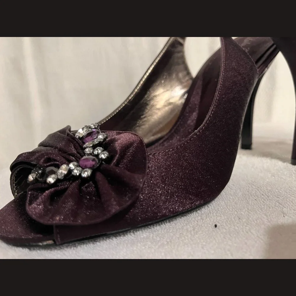 Lulu Townsend Valissa‎ Slingback Formal Burgundy Satin Buckle
